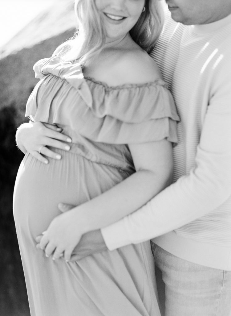 MaternityBeachSession-NovaScotia-Photographer-CanadianFilmPhotographer